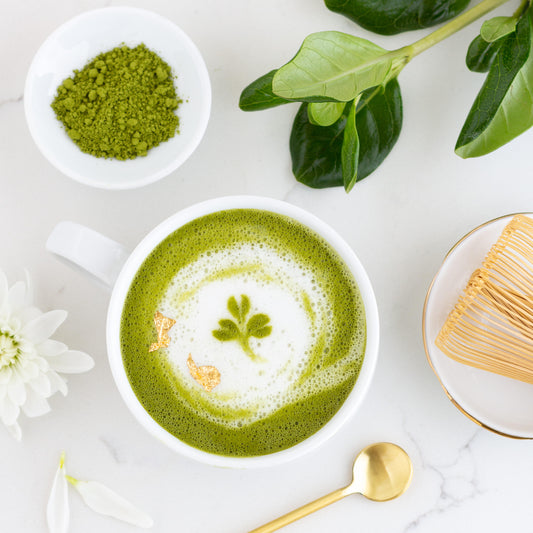 Peppermint Matcha Latte Recipe
