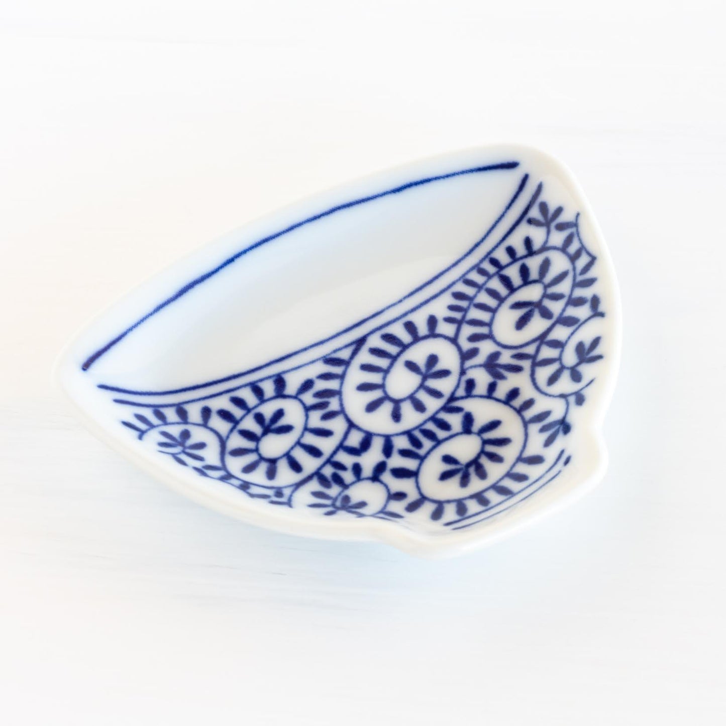 Blue and White Tea Dish